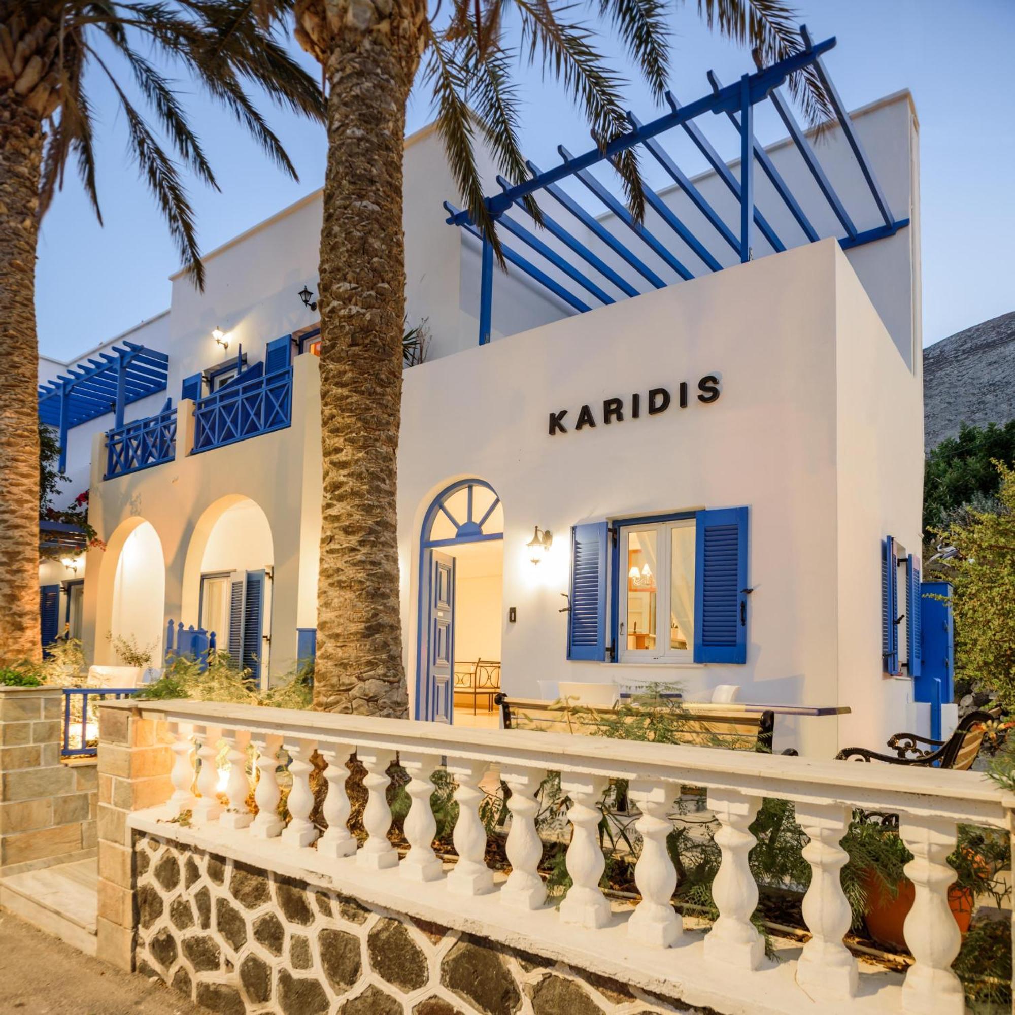 Karidis Hotel Kamári エクステリア 写真